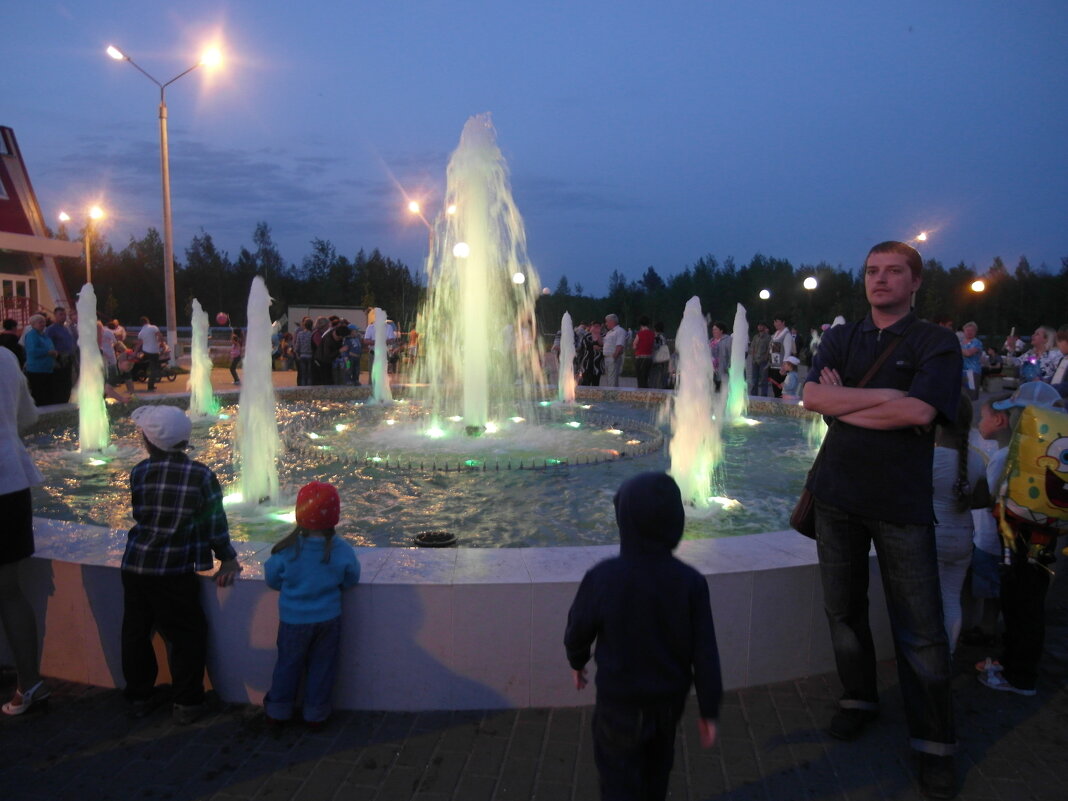 вечерний фонтан - Владимир вечерний фонтан - Владимир