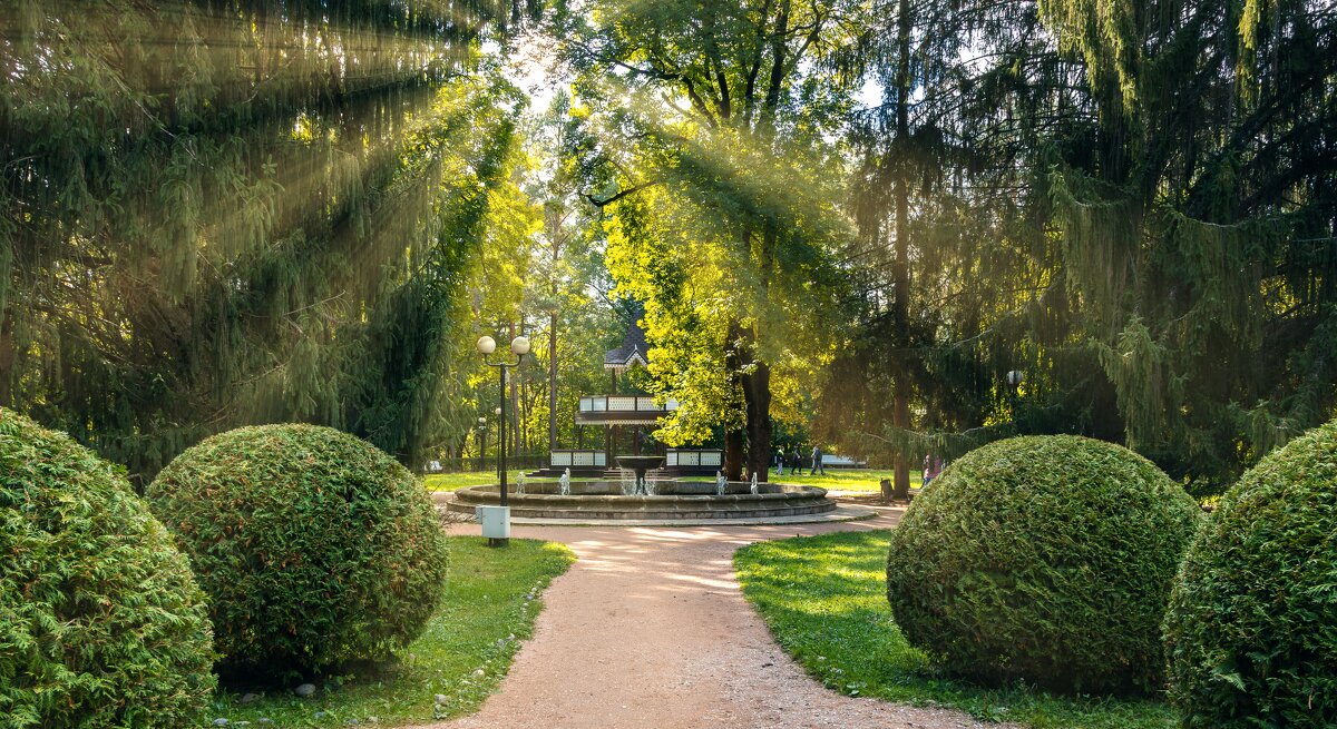 Беседка Храм любви. - Yuri Chudnovetz
