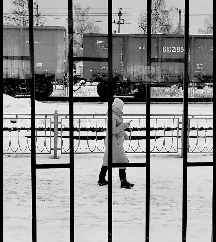 На станции - Любимова Ольга 