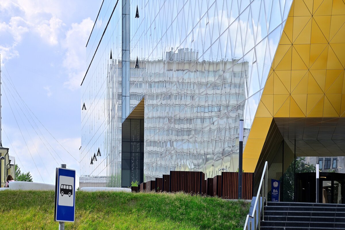 "А я иду, шагаю по Москве..." - Владимир Мигонькин