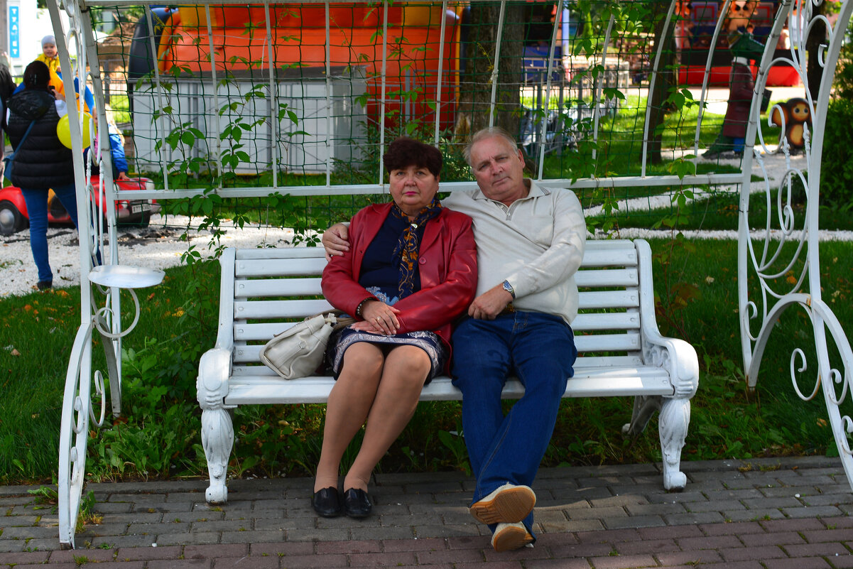 В парке - Александр Генрихович Завьялов В парке - Александр Генрихович Завьялов