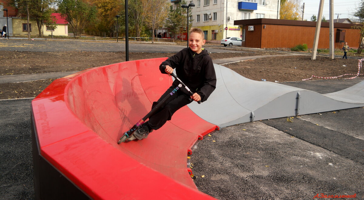 В последний погожий день октября... - Андрей Заломленков В последний погожий день октября... - Андрей Заломленков