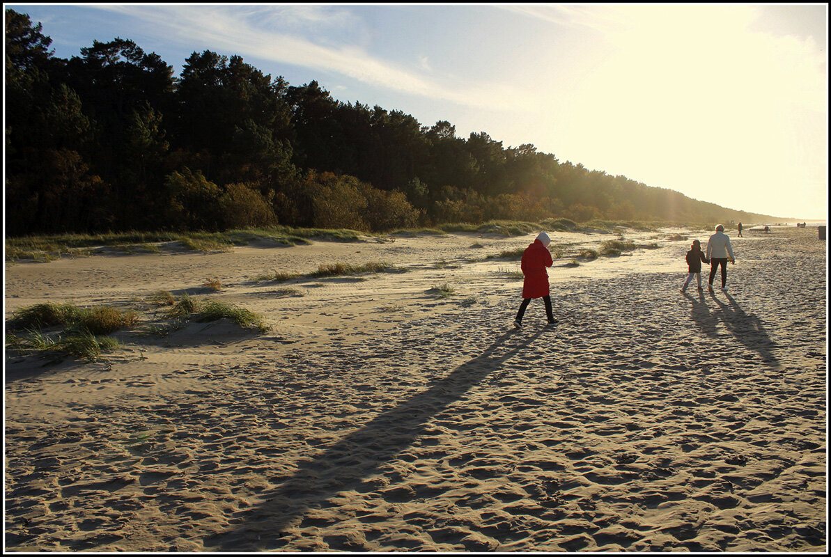 Вечерний променад... - Aleksandr Gal