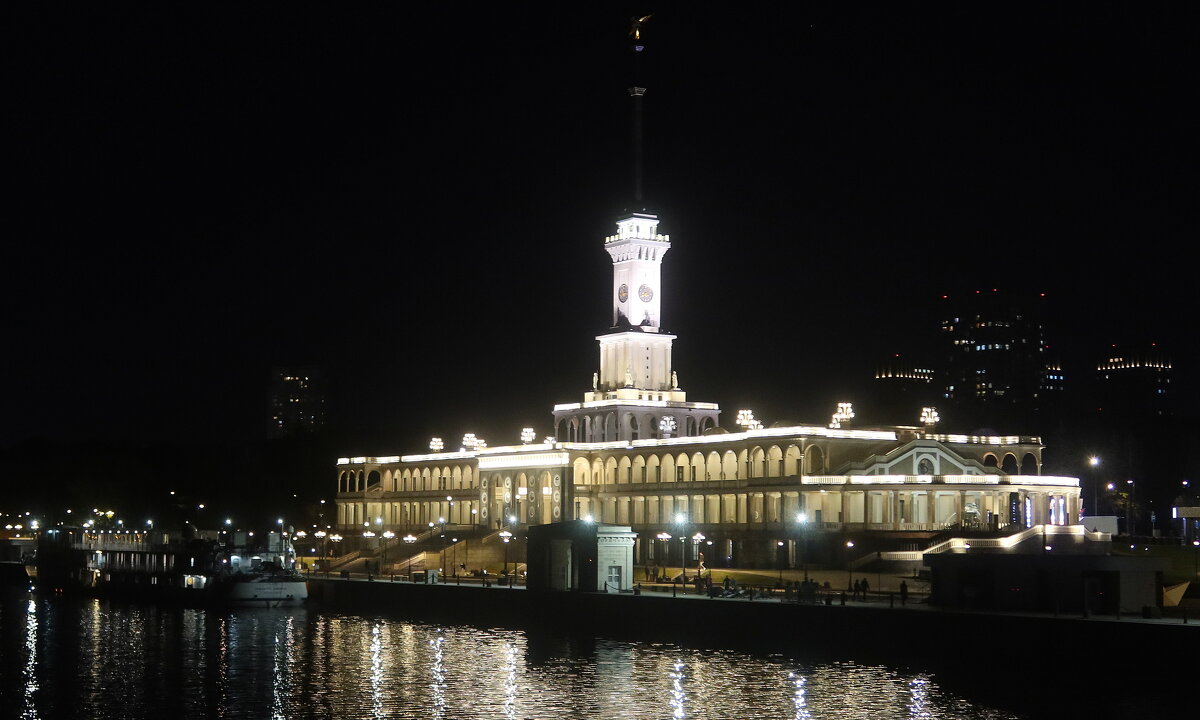 Северный речной вокзал - Дмитрий И_