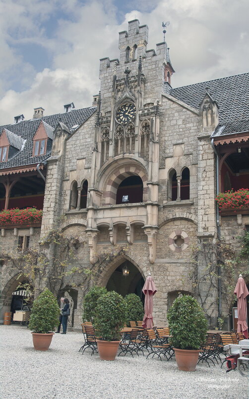 Замок Мариенбург, внутренний дворик - Светлана Ищенко