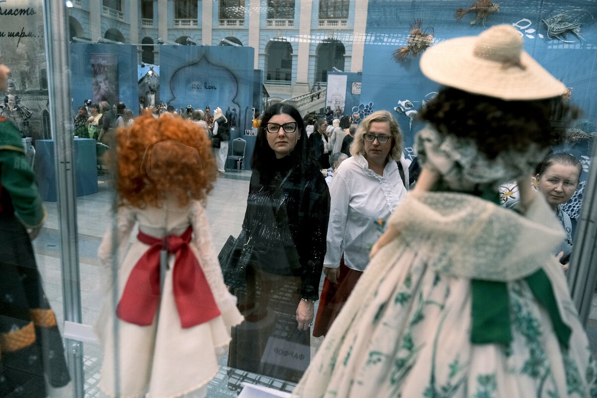 Люди и куклы - Сергей Золотавин Люди и куклы - Сергей Золотавин