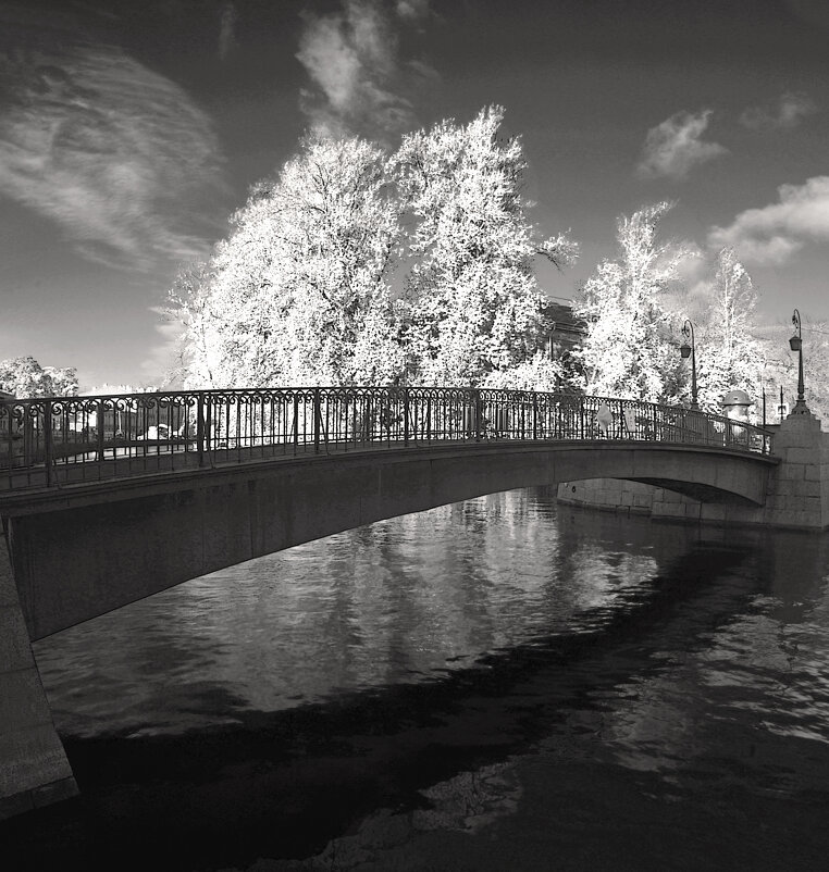 *** - Сергей Григорьев