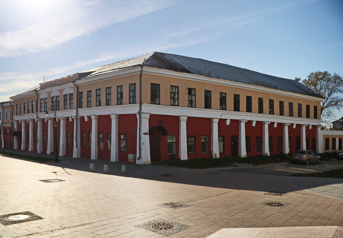 Здание бывшего ремесленного училища. - Ирина Нафаня Здание бывшего ремесленного училища. - Ирина Нафаня