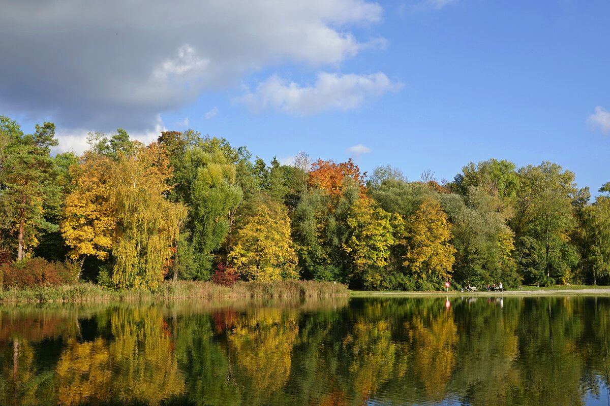 Осень. Сказочный чертог, Всем открытый для обзора... - Галина 