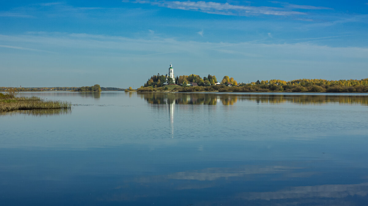 The Kubena River and the Church of Athanasius the Great in the distance on a clear October day | 30 - Sergey Sonvar The Kubena River and the Church of Athanasius the Great in the distance on a clear October day | 30 - Sergey Sonvar