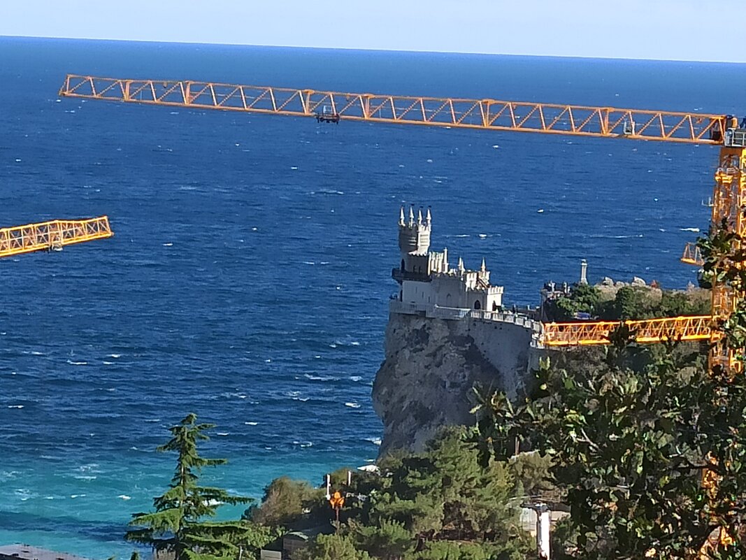 Ласточкино гнездо. Крым. - Галина 