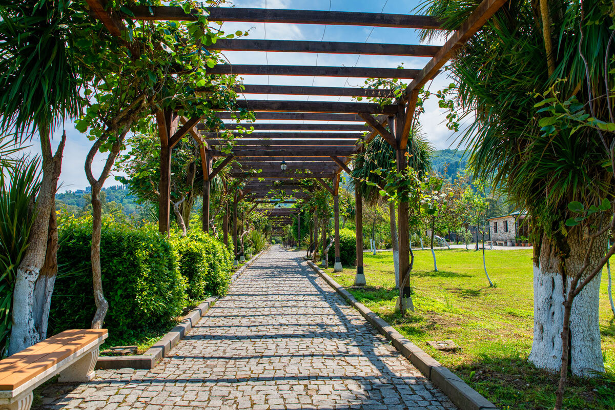 Территория Гонио-Апсаросской крепости. Грузия. - Дина Евсеева