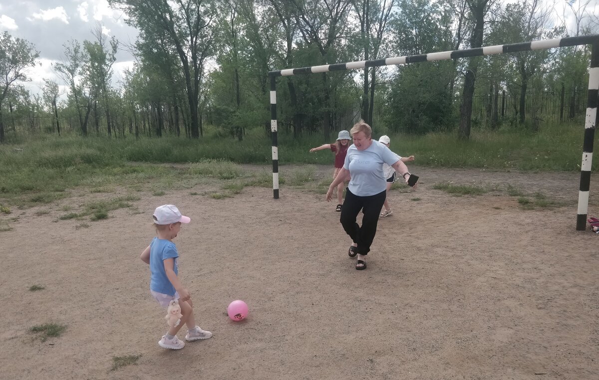 Футбол... - Андрей Хлопонин Футбол... - Андрей Хлопонин