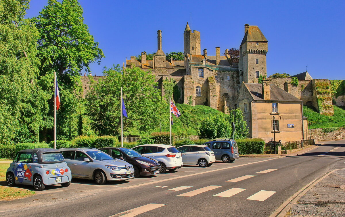 Замки Нормандии - Андрей K.