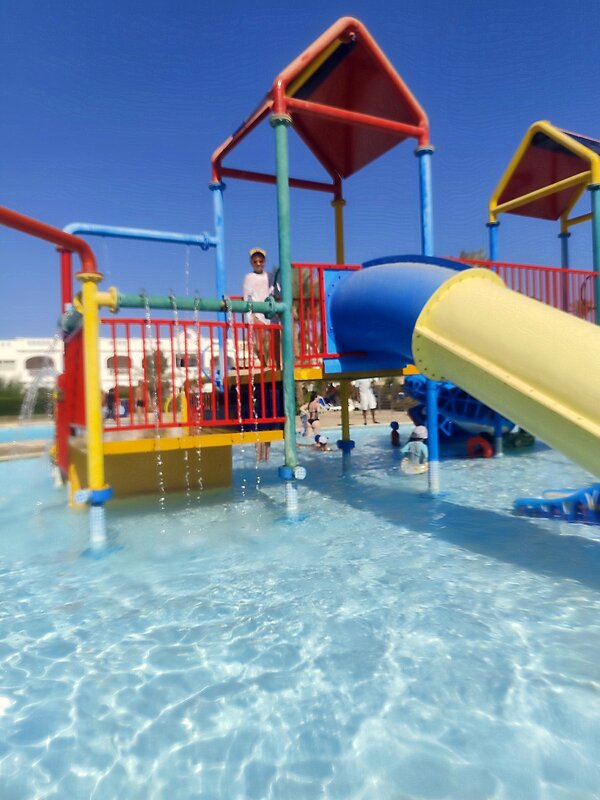 Где - то там... - Роман Савоцкий