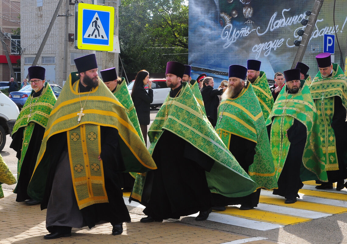 *** - Андрей Мартынюк