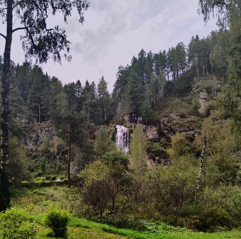 Камышлинский водопад на Алтае . - Мила Бовкун