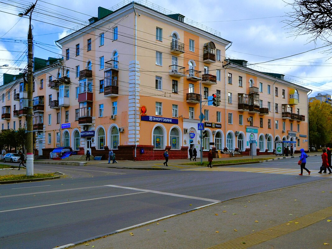 Чебоксары. Дом по ул. Ленина 11. - Пётр Чернега Чебоксары. Дом по ул. Ленина 11. - Пётр Чернега