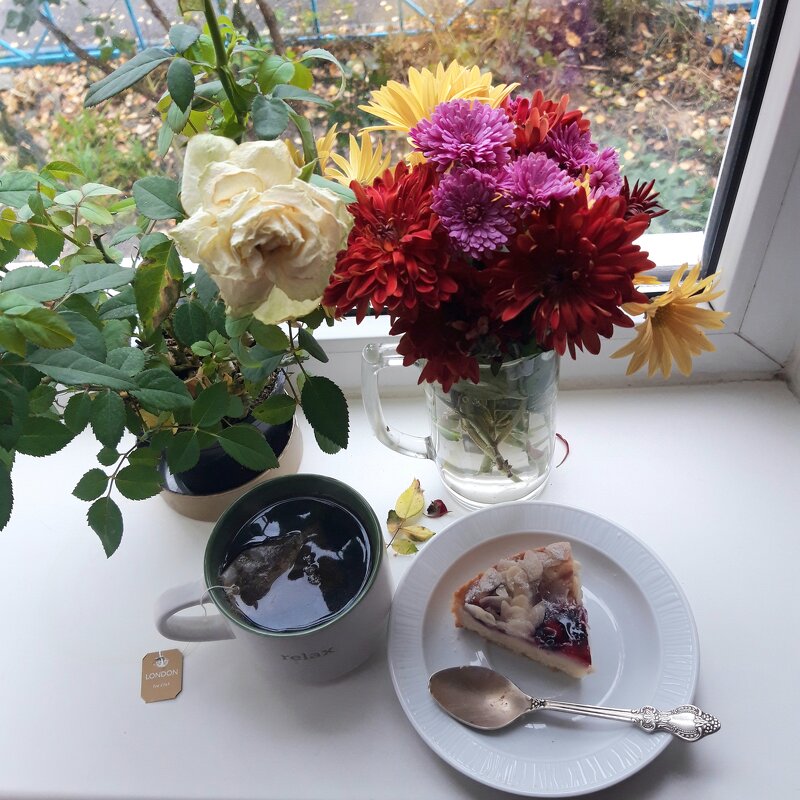 Октябрь - Венера Чуйкова