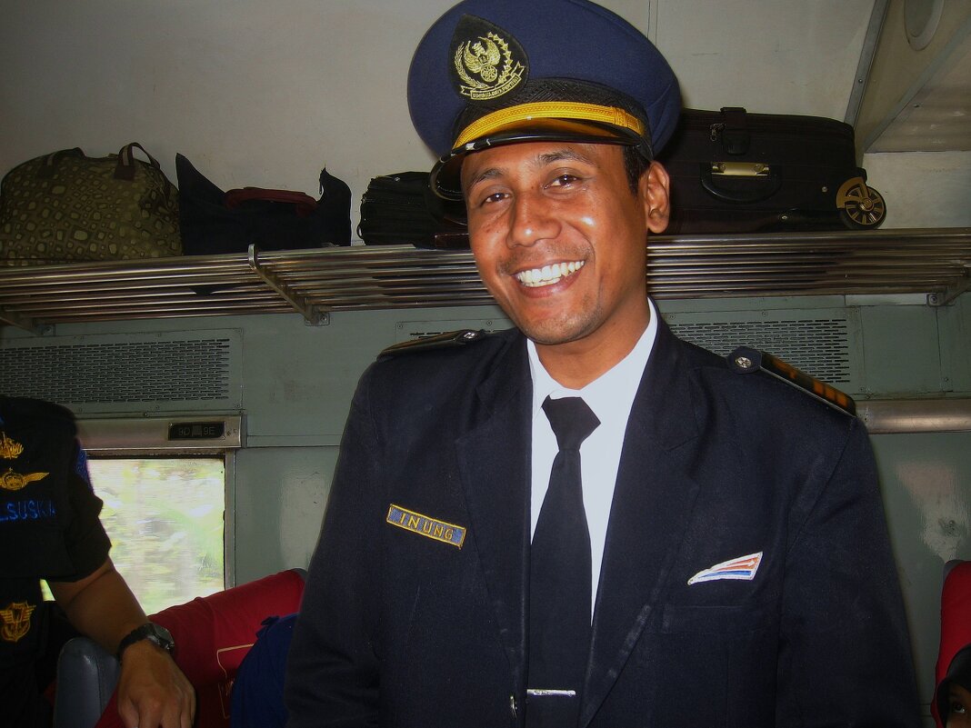 Жизнерадостный контролер. - unix (Илья Утропов)