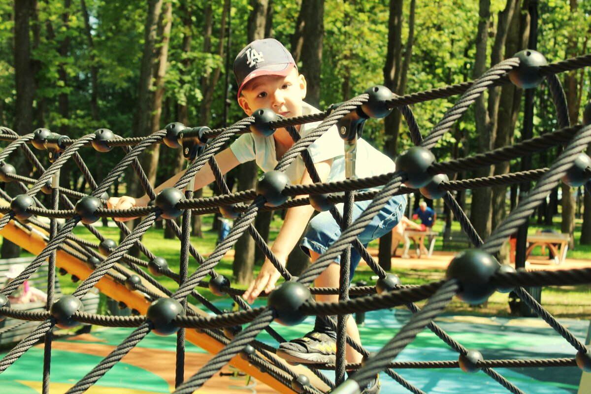 Беззаботное детство) - Гульфина Булатова