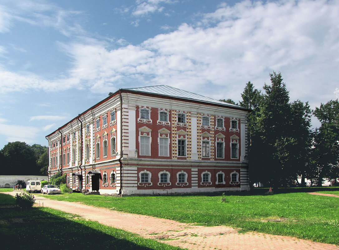 Иосифовский корпус (палаты Иосифа Золотого) - Александр Ильчевский Иосифовский корпус (палаты Иосифа Золотого) - Александр Ильчевский