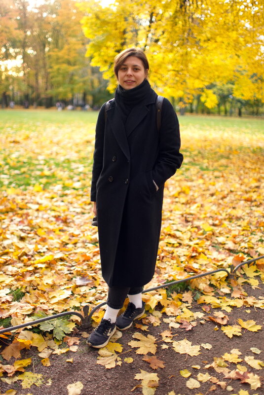 Лена в михайловском парке - Владимир Тарасов