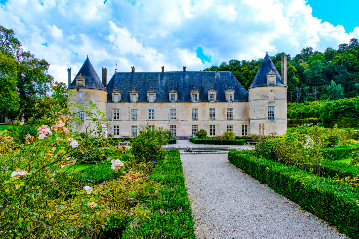 Замок Бюсси-Рабютен - Георгий А Замок Бюсси-Рабютен - Георгий А