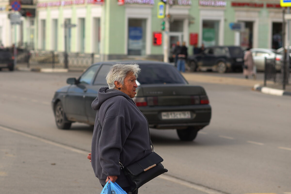 С покупками - Юрий Гайворонскiий