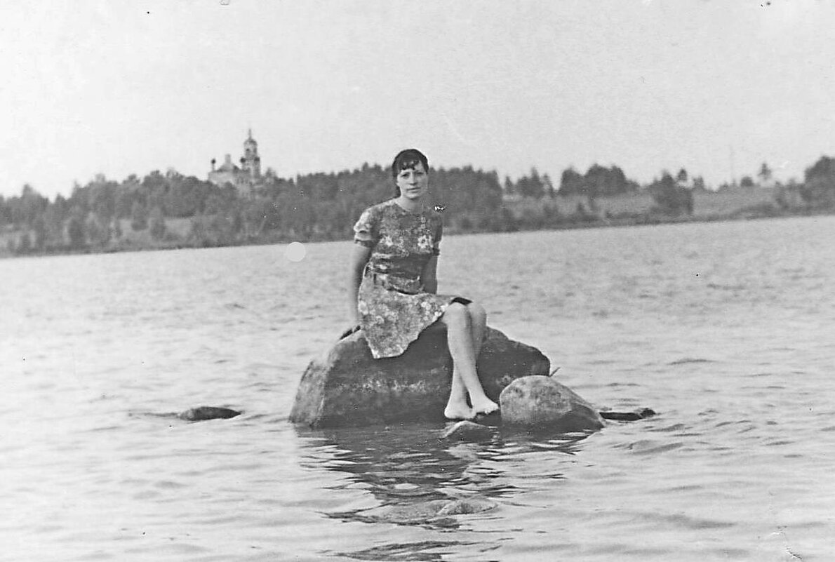 Девушка-русалка. - Татьяна Корнеева 