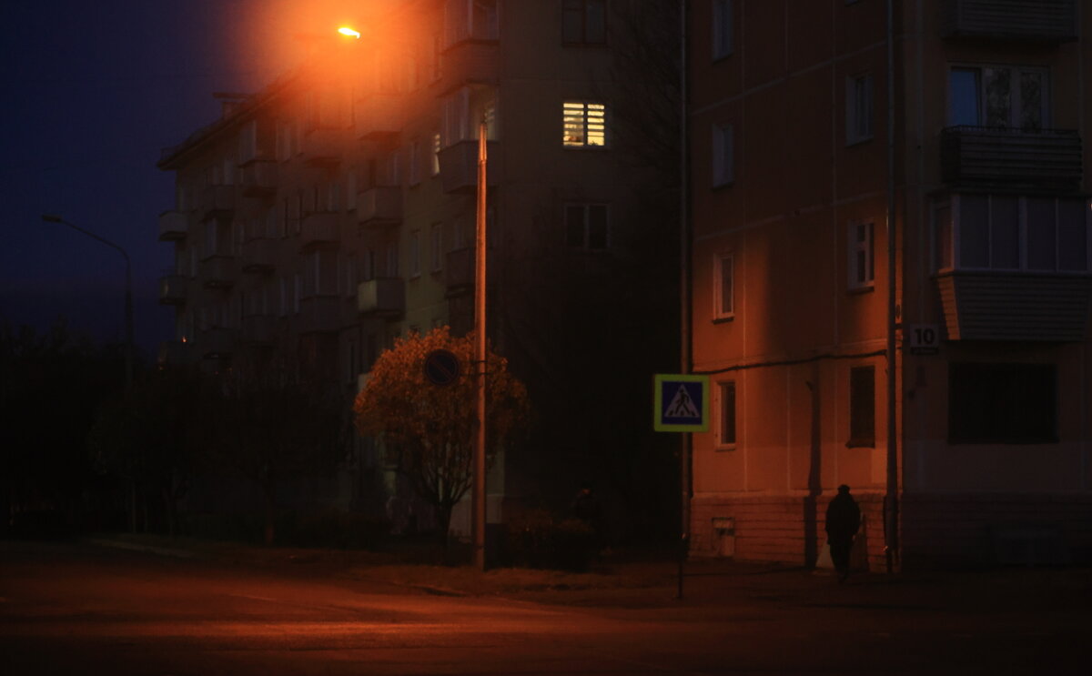 Утро раннее - Владилен Панченко Утро раннее - Владилен Панченко