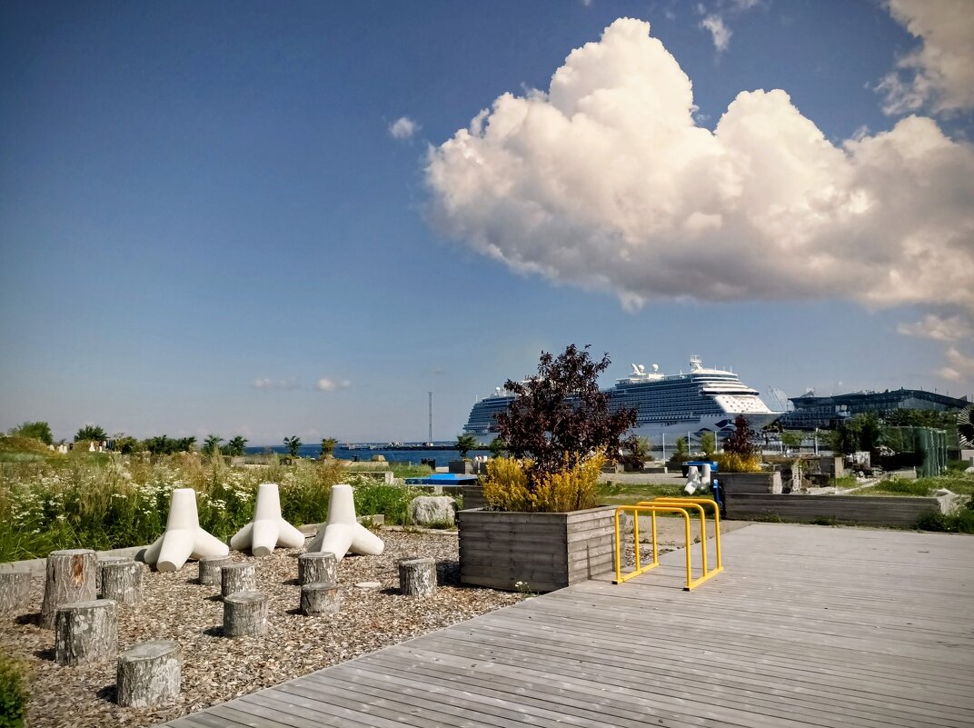Прогулка по променаду Круизного терминала - Veera V