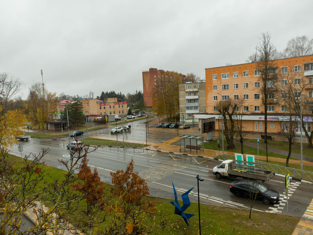 - - Сергей Зонов