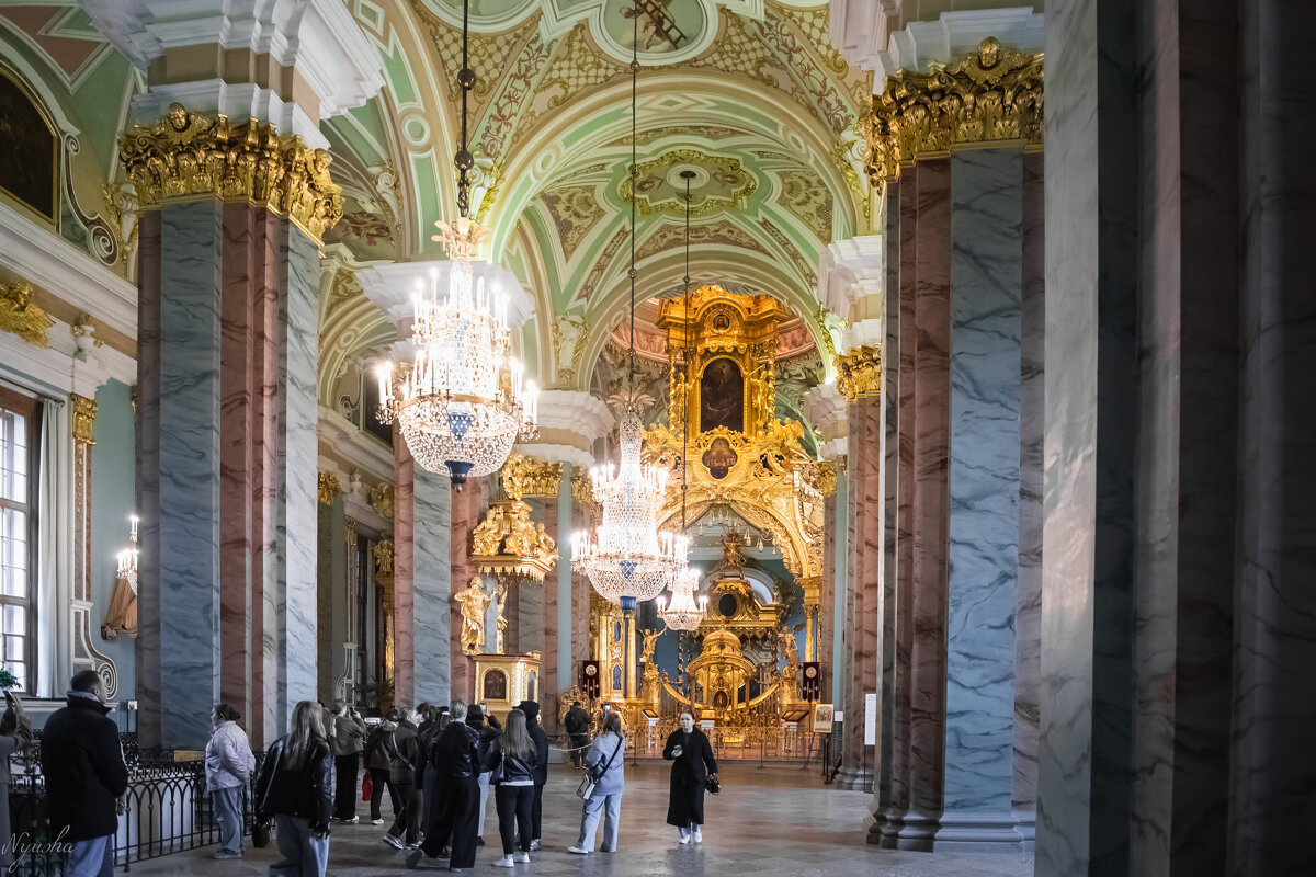 В Петропавловском соборе - Nyusha .