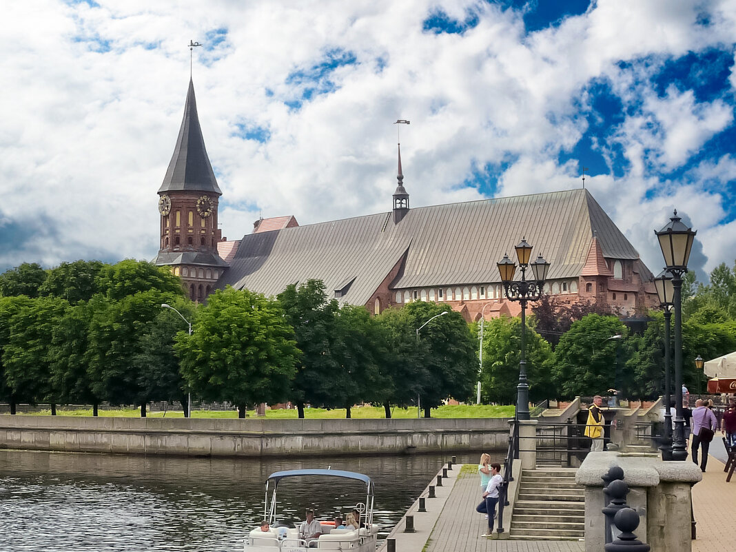 Взгляд на остров Канта - Сергей Карачин