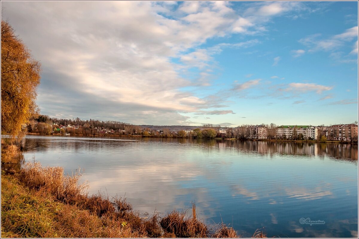 Про октябрь... - Aquarius - Сергей