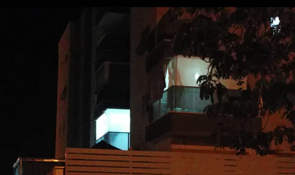 114 (97) - CLOSE WAYS ALL