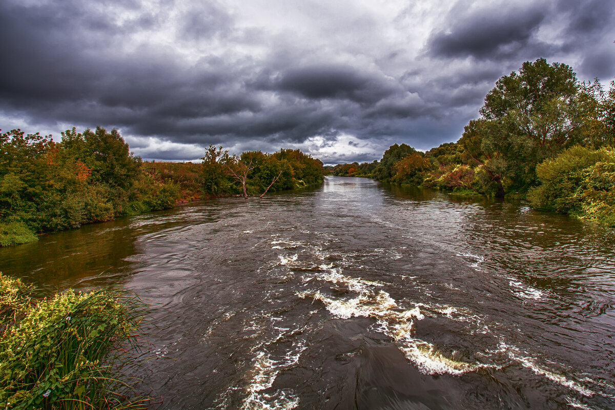 ... а небо осенью ... - Дмитрий Сундеев