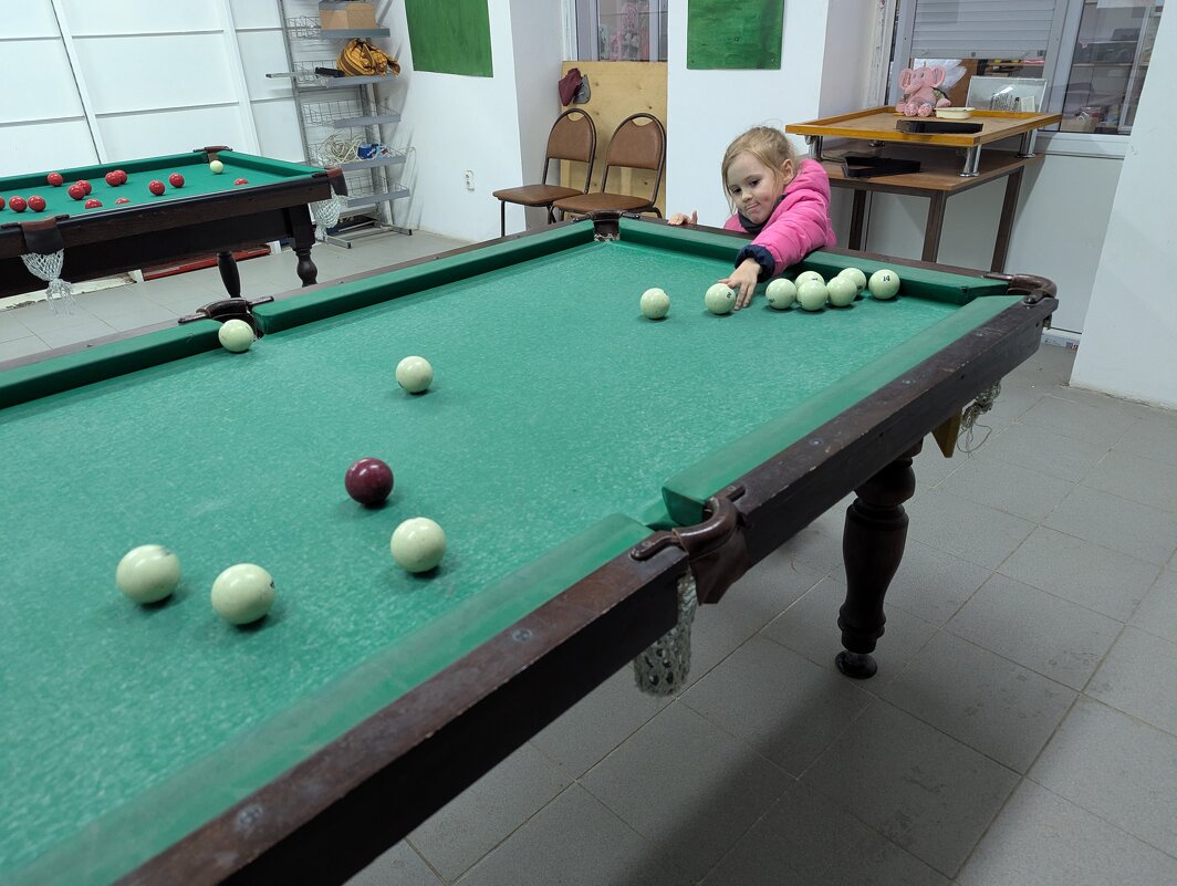 Марьяна в атаке - Андрей Хлопонин