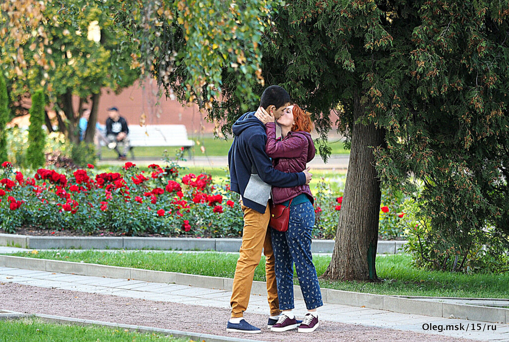 поцелуй - Олег Лукьянов поцелуй - Олег Лукьянов