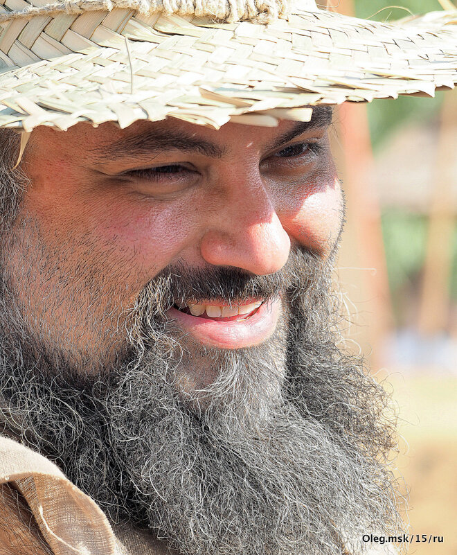 мужская улыбка - Олег Лукьянов