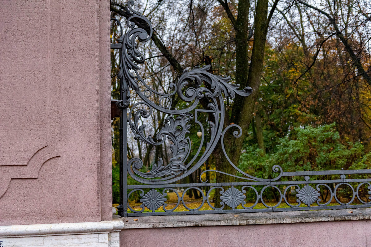 *** - Дмитрий Лупандин