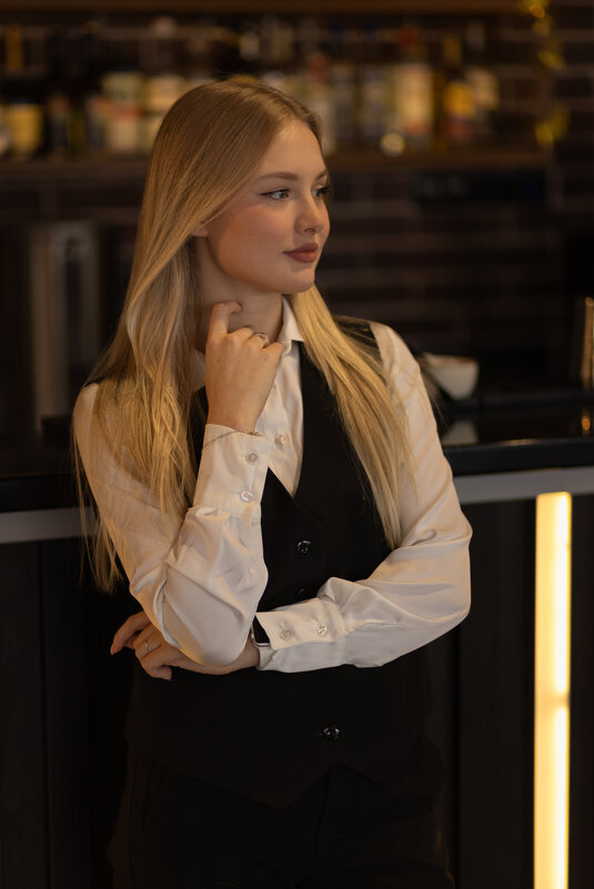 Девушка - Виталий 