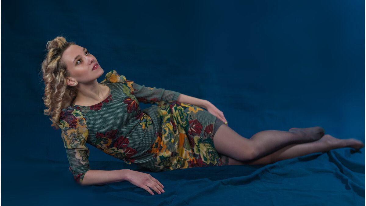 Девушка - Сергей Винтовкин