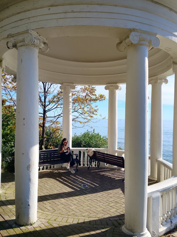 РОТОНДА. ПРИМОРСКАЯ НАБЕРЕЖНАЯ - Tata Wolf