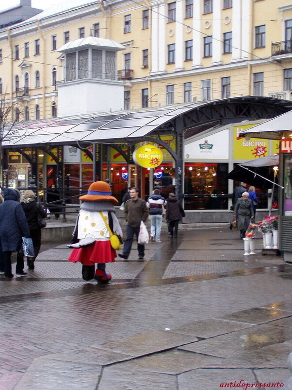 Сенная площадь...СПБ.... - vadim 