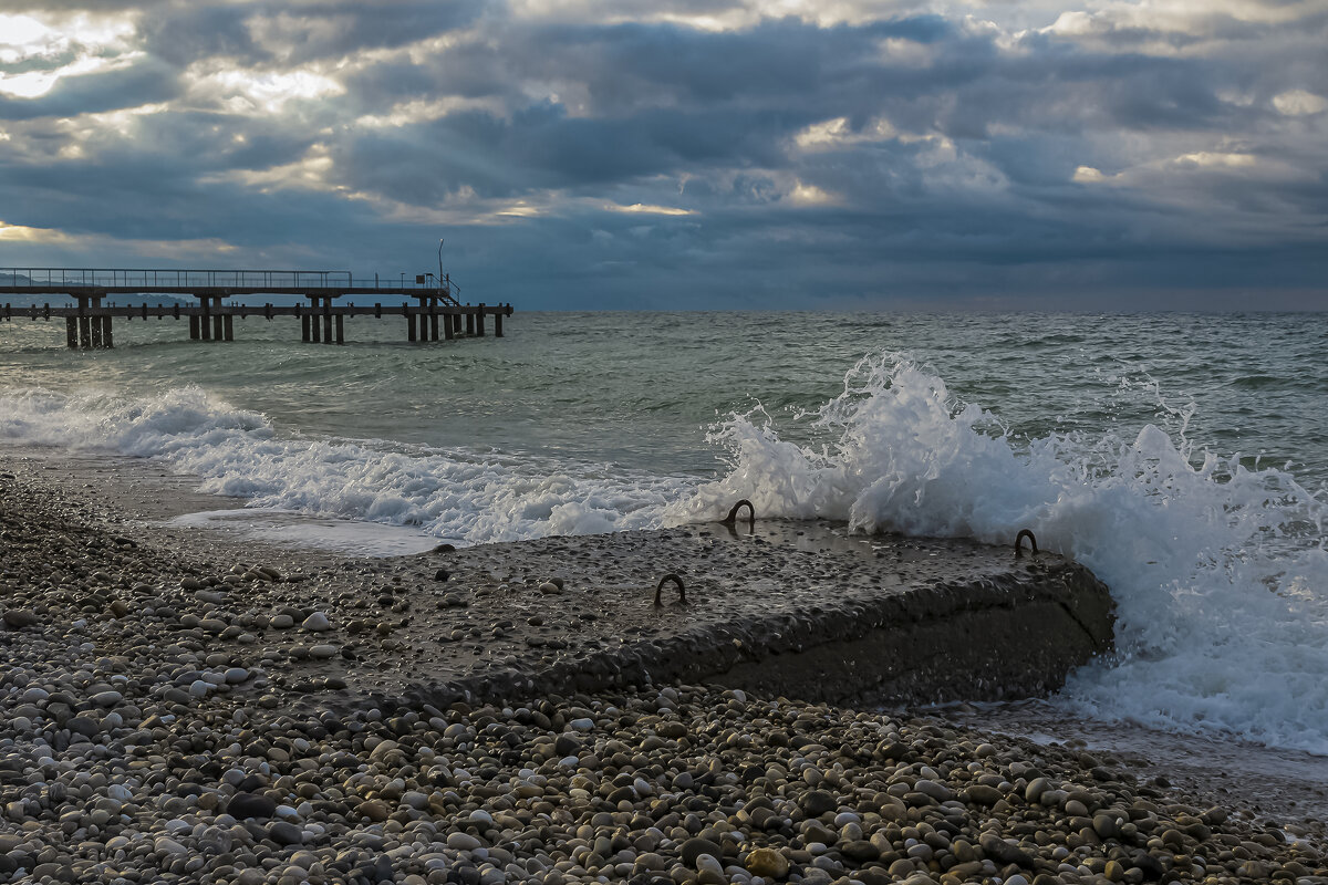 Прибой. - Евгений Голубев