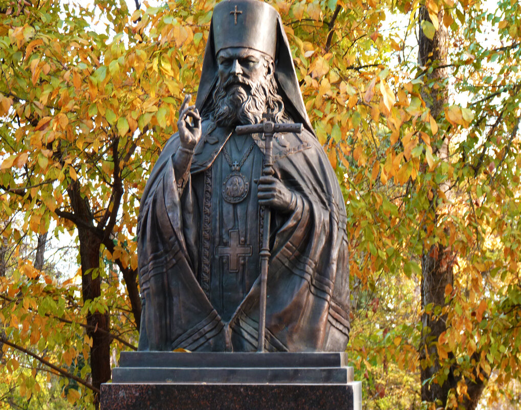 Памятник святителю  Луки Крымскому - Валентин Семчишин