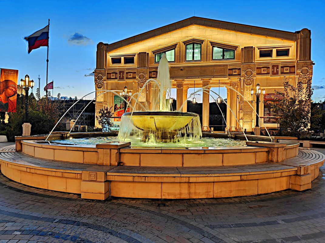 Триумфальная арка. Вход на Грифон арену. - Виктор Мухин