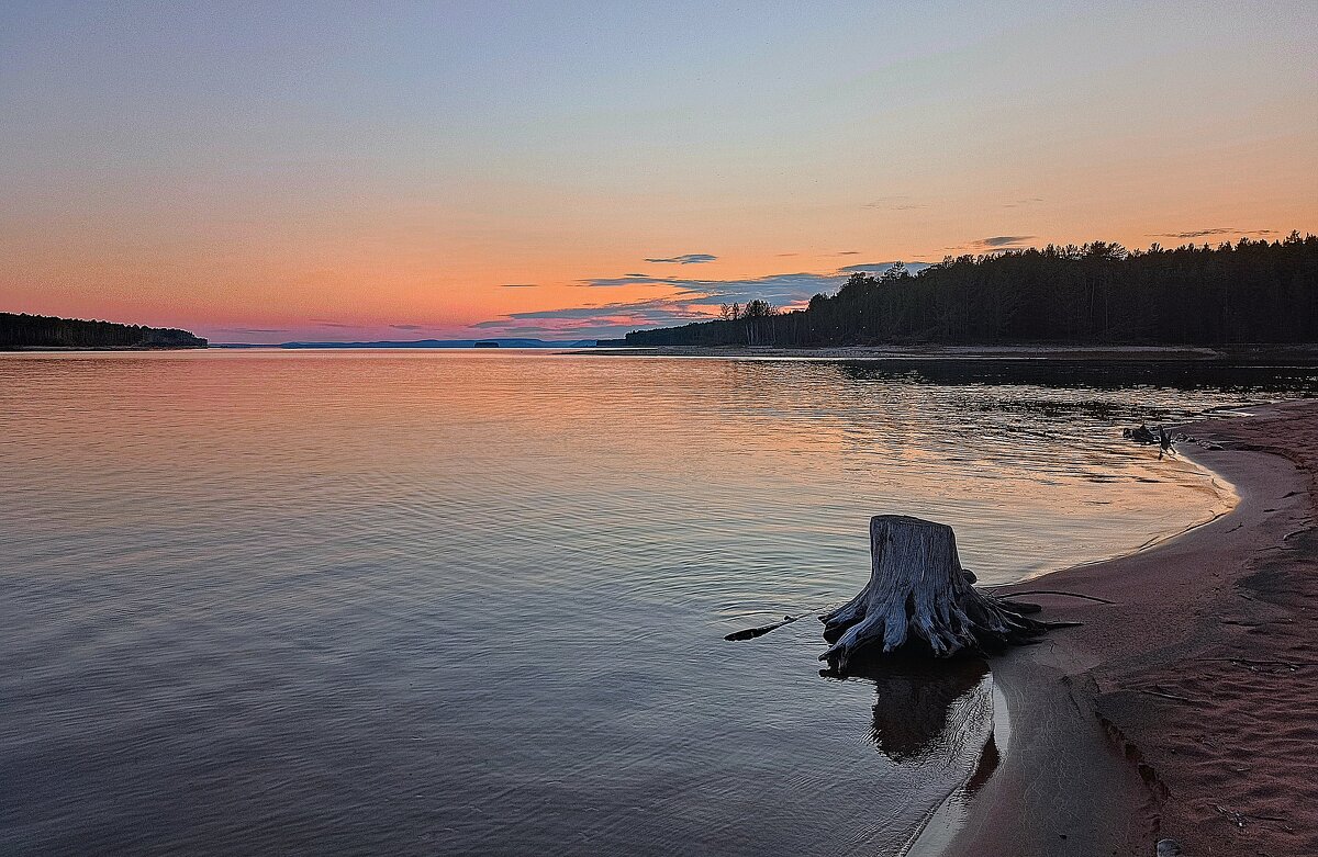 Закат на реке... - Ирина *
